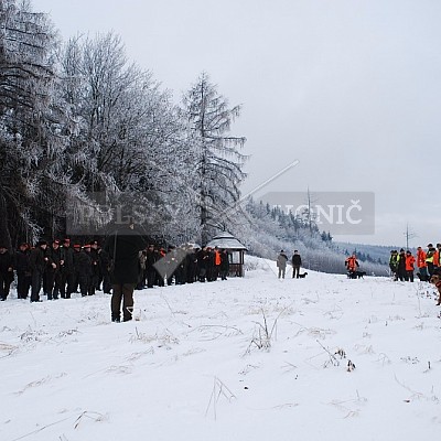 Naháňka Štítná nad Vláří 8.12.2016- podrobná foto prohlídka - autor Pavel Mašláň